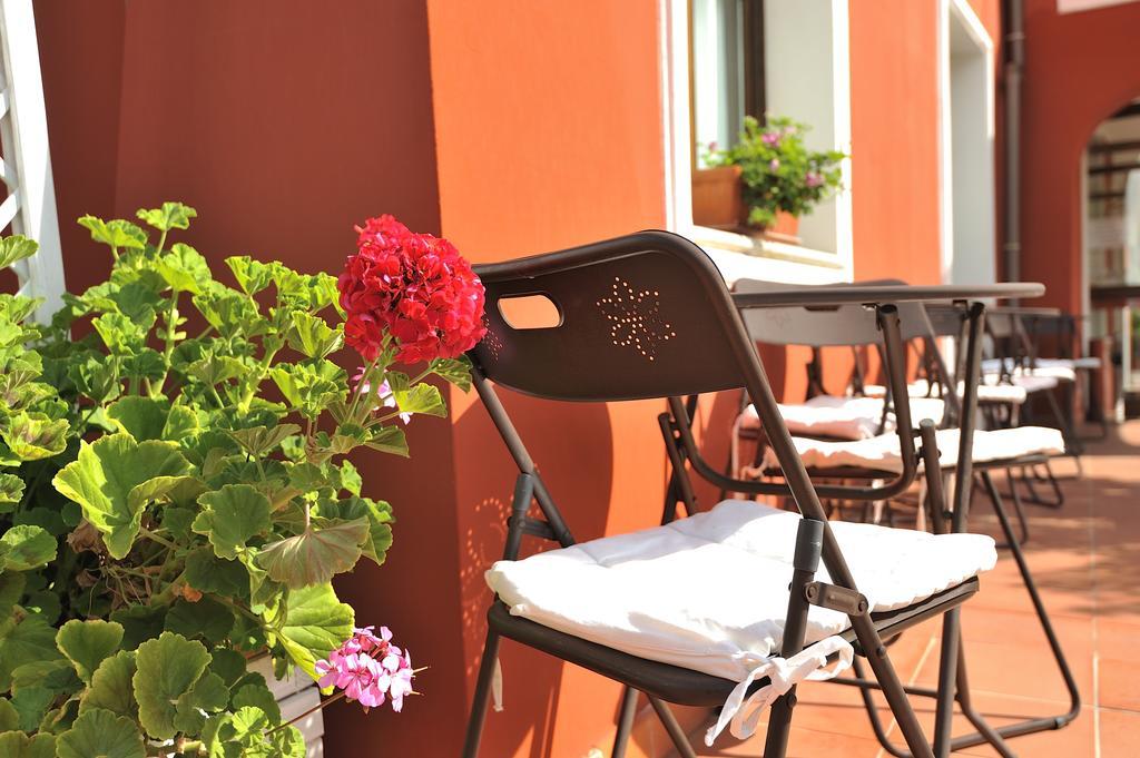 Hotel Nicoletta Санта-Мария-Наварезе Экстерьер фото